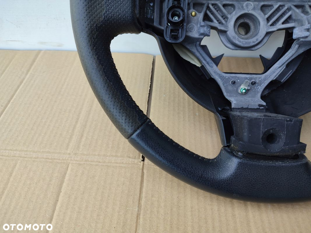 Kierownica NISSAN QASHQAI I J10 06-10 48430JD01C - 5