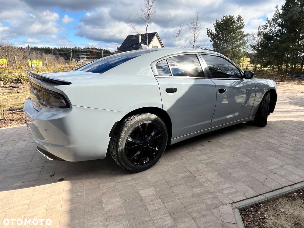Dodge Charger - 11