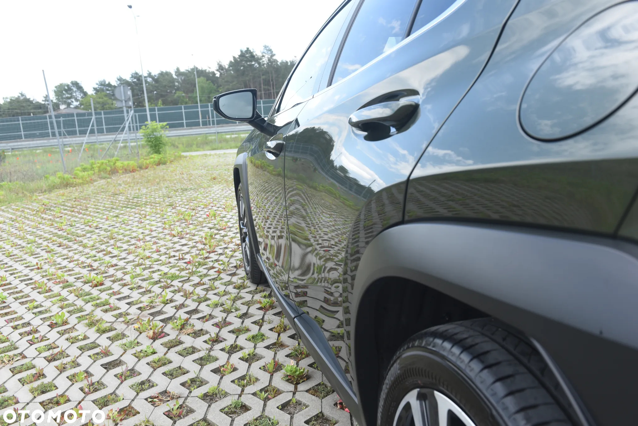 Lexus UX 250h GPF Business 2WD - 14