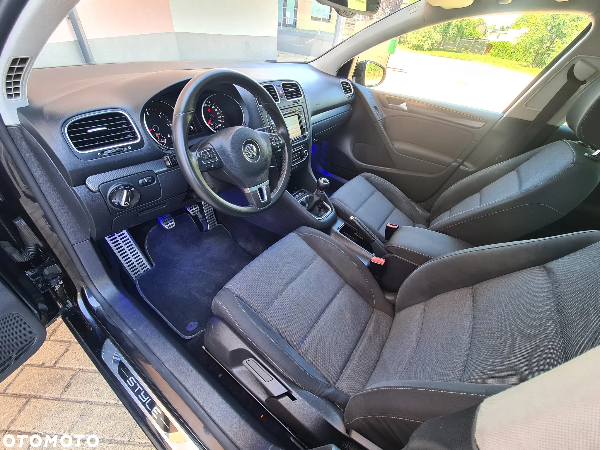Volkswagen Golf VI 2.0 TDI Highline - 19