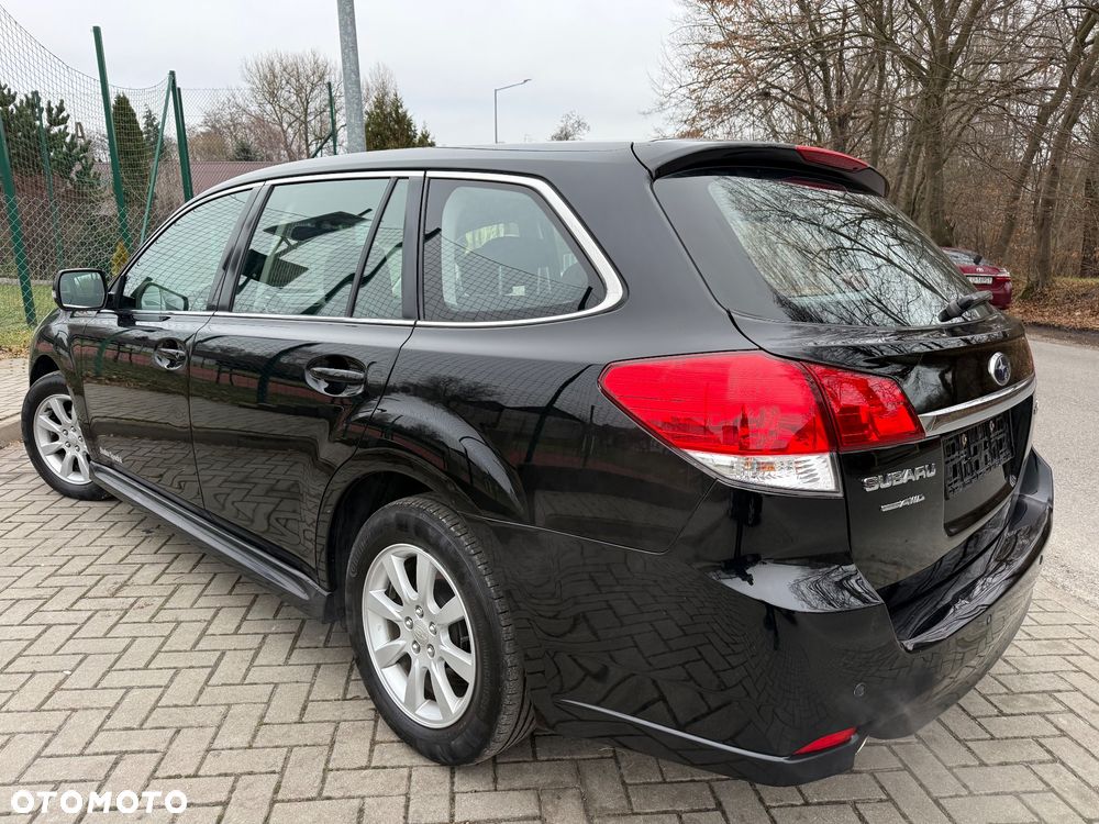 Subaru Legacy 2.0i Lineartronic Trend - 23