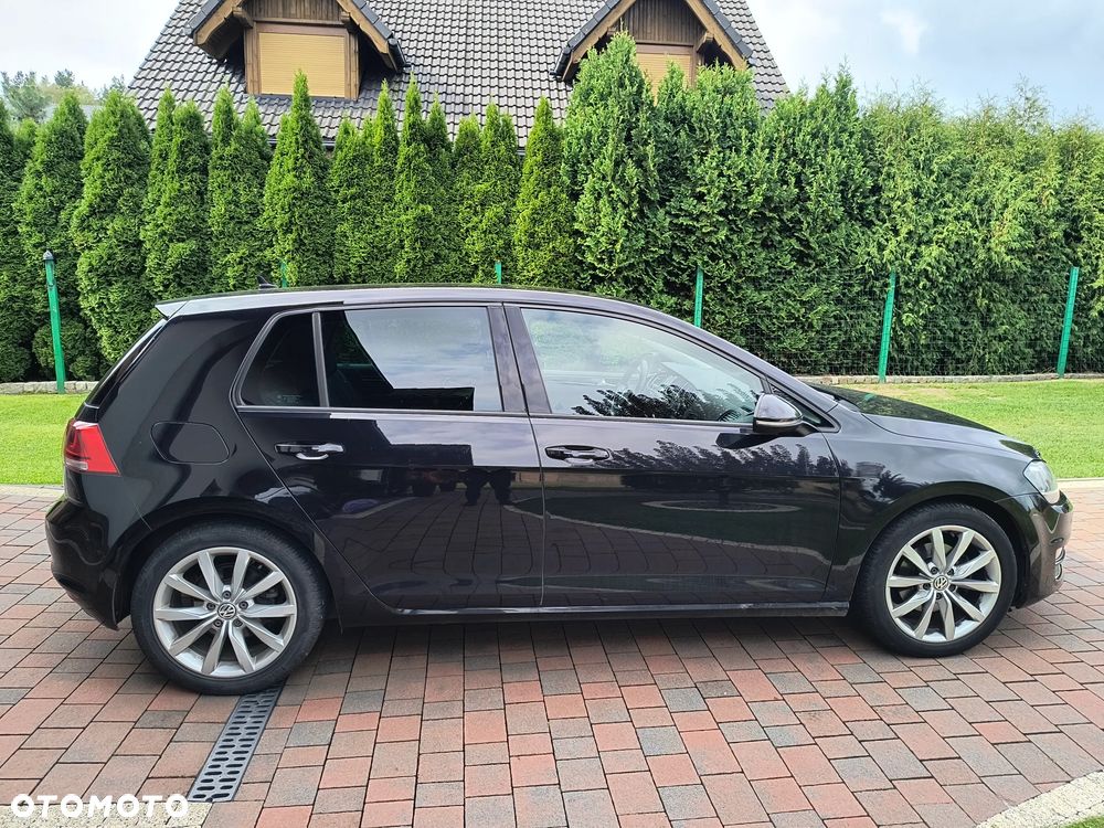 Volkswagen Golf - 5
