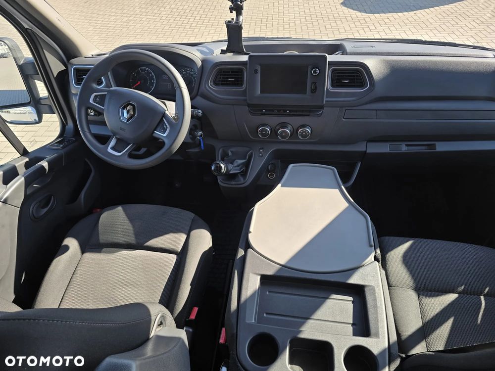 Renault Master - 16