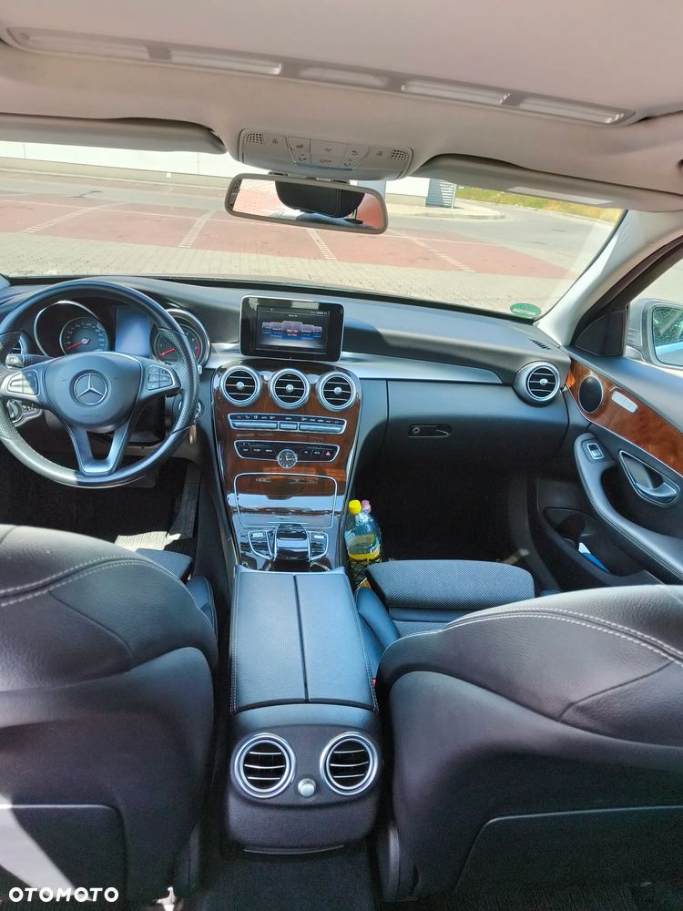 Mercedes-Benz Klasa C 200 4Matic 7G-TRONIC Avantgarde - 8
