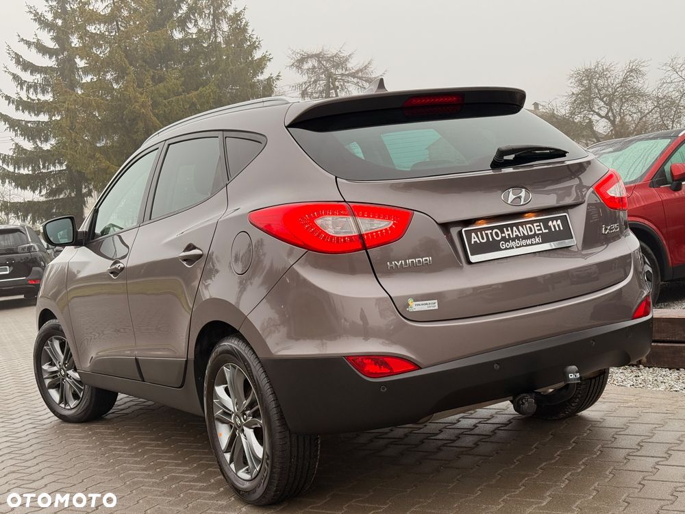 Hyundai ix35 1.6 2WD Fifa World Cup Edition - 4