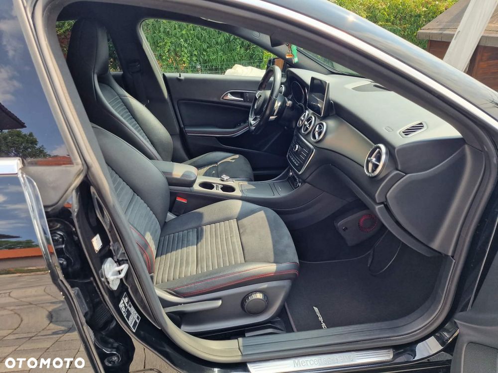 Mercedes-Benz CLA 200 7G-DCT AMG Line - 6