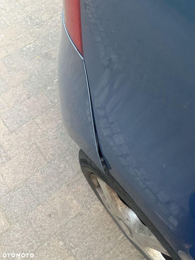 Toyota Yaris - 6