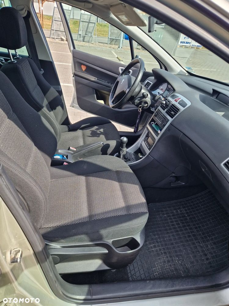 Peugeot 307 1.6 Oxygo - 3