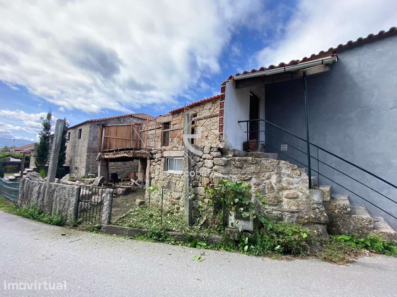 Propriedade para recuperar. Vila Nova de Muía - Grande imagem: 2/15