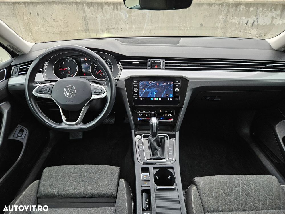 Volkswagen Passat Variant 2.0 TDI DSG Comfortline - 9