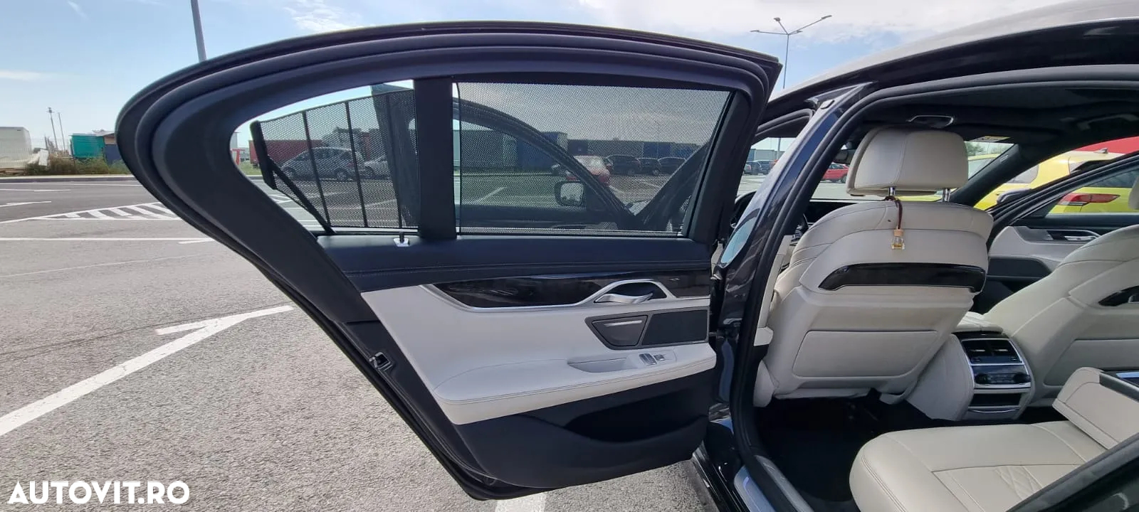 BMW Seria 7 - 12