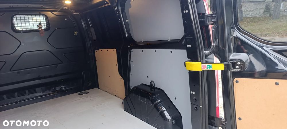 Ford Transit Custom - 16