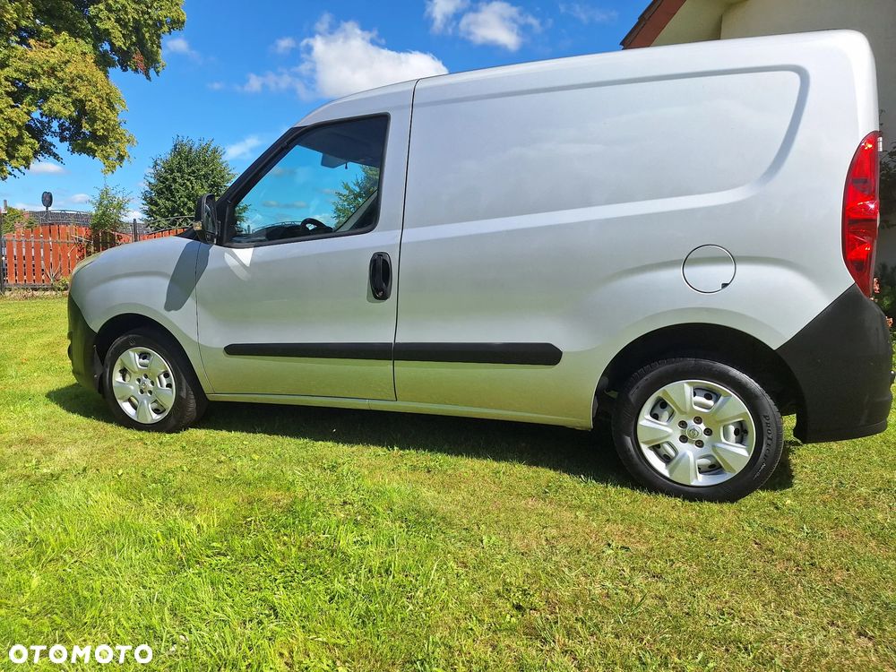 Opel Combo - 9