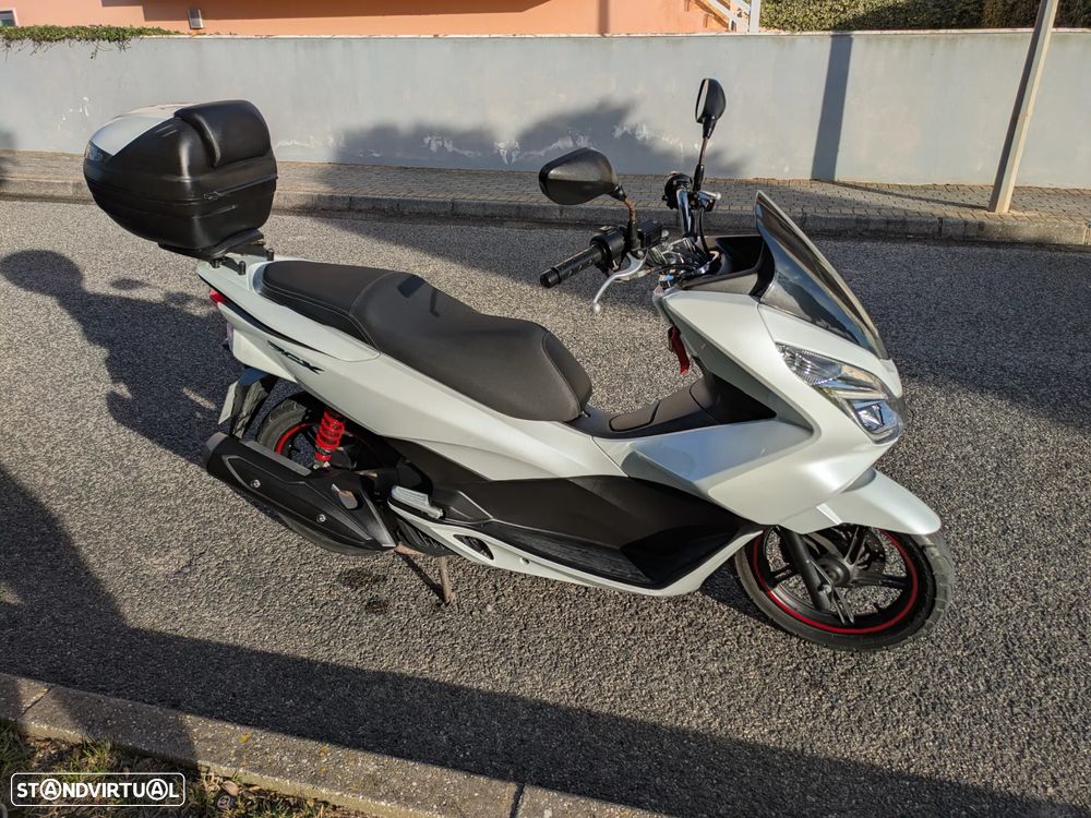 Honda PCX125 - 6