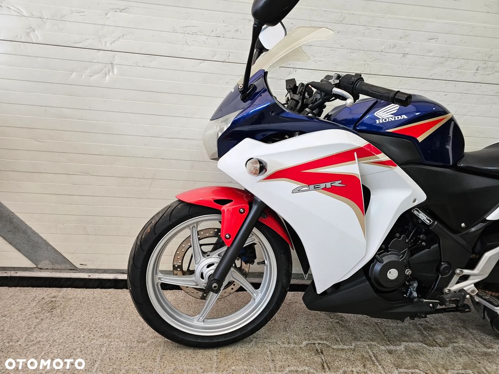 Honda CBR - 10