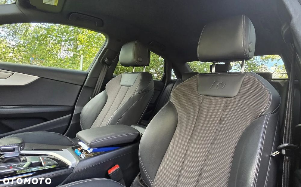 Audi A4 Limousine 35 TFSI mHEV S Line S tronic - 17