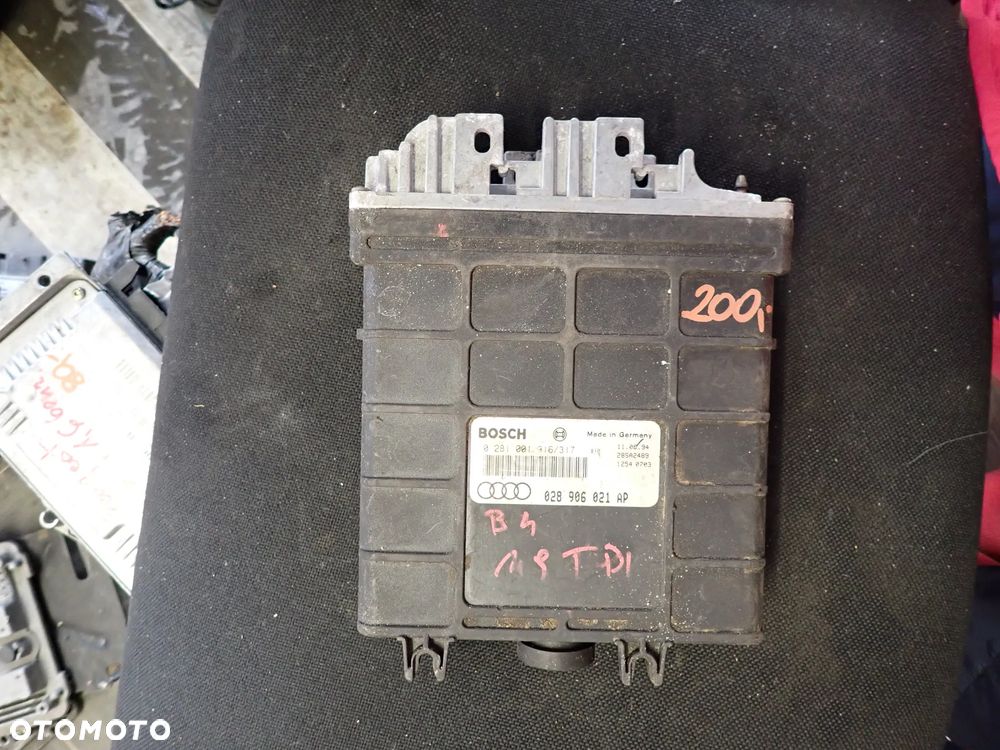 VOLKSWAGEN PASSAT B4 1.9 TDI MODUŁ STEROWNIK AUTOMATYCZNEJ SKRZYNI BIEGÓW 028906021AP - 1