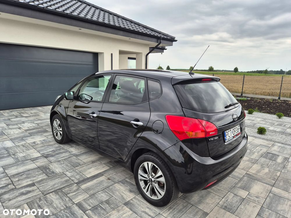 Kia Venga 1.4 CVVT Business Line - 22