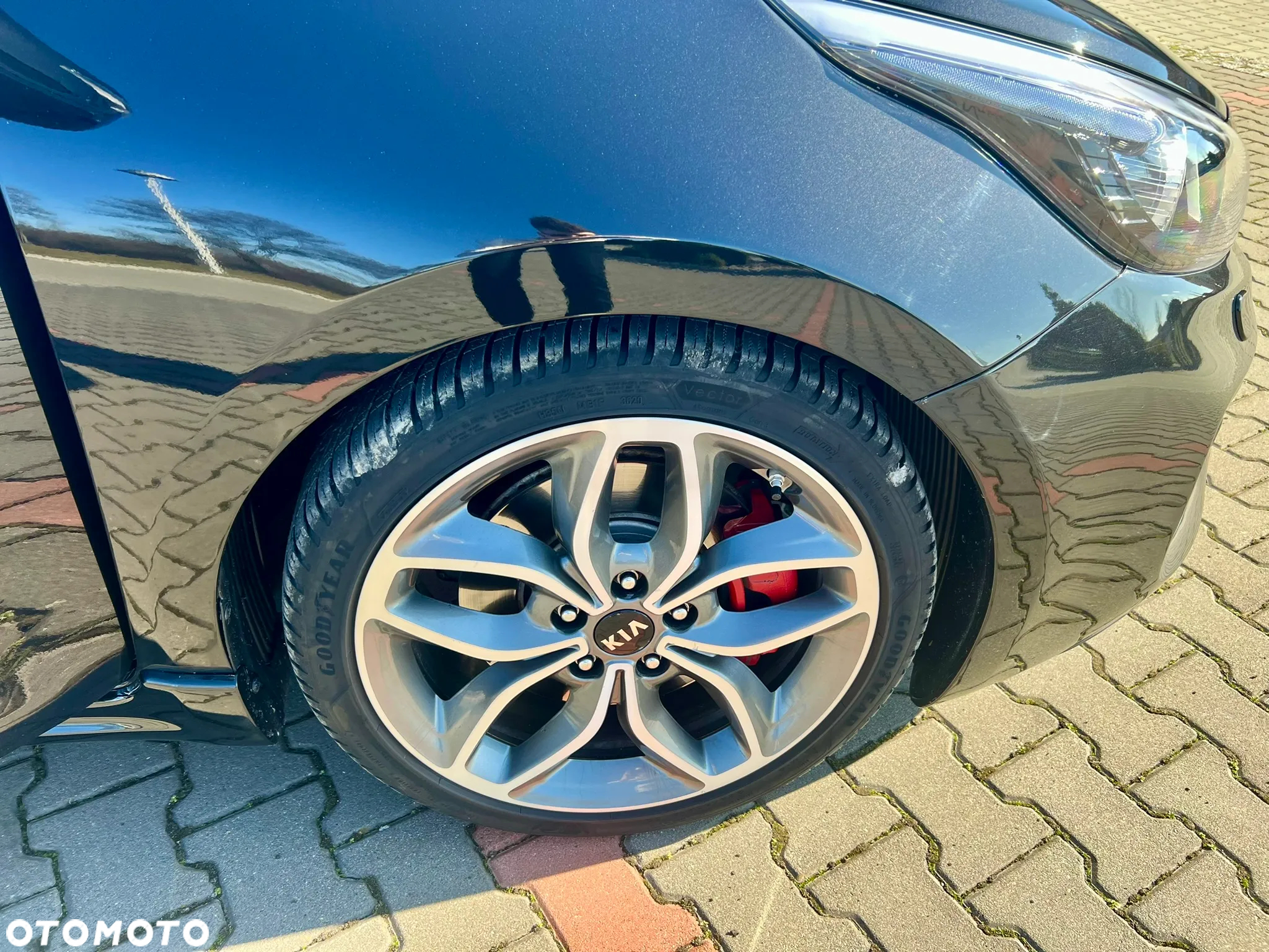 Kia Ceed 1.6 T-GDI GT - 12