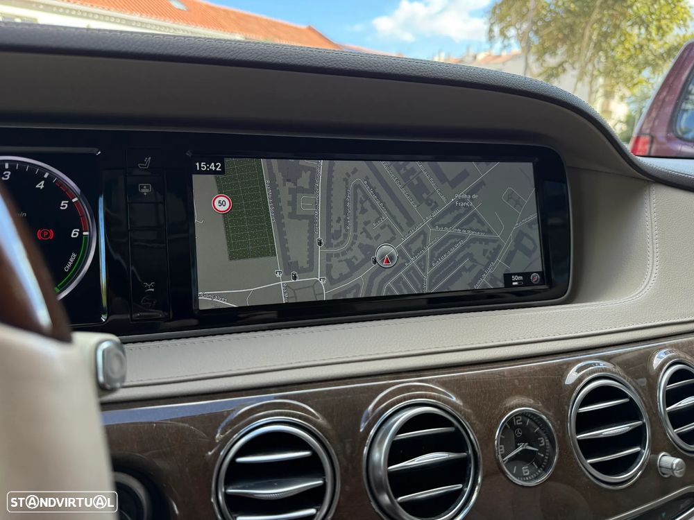 Mercedes-Benz S 300 BlueTEC Hybrid - 15