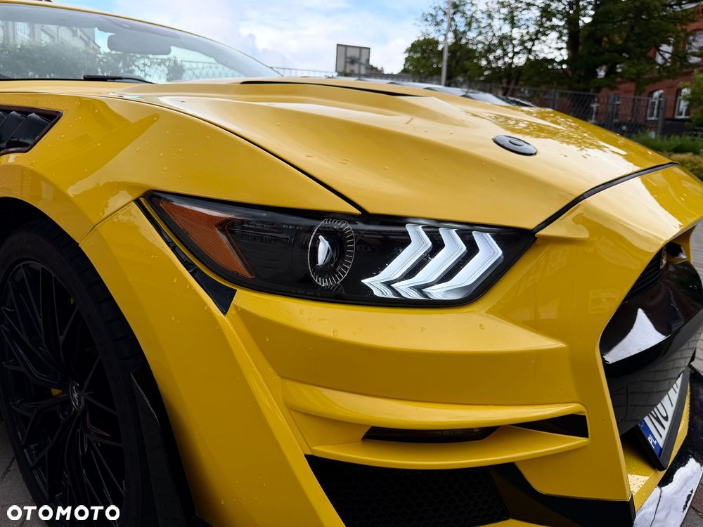 Ford Mustang - 19