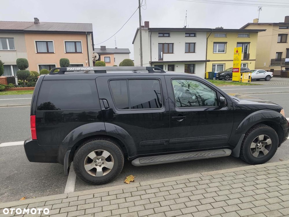 Nissan Pathfinder 2007 photo 2