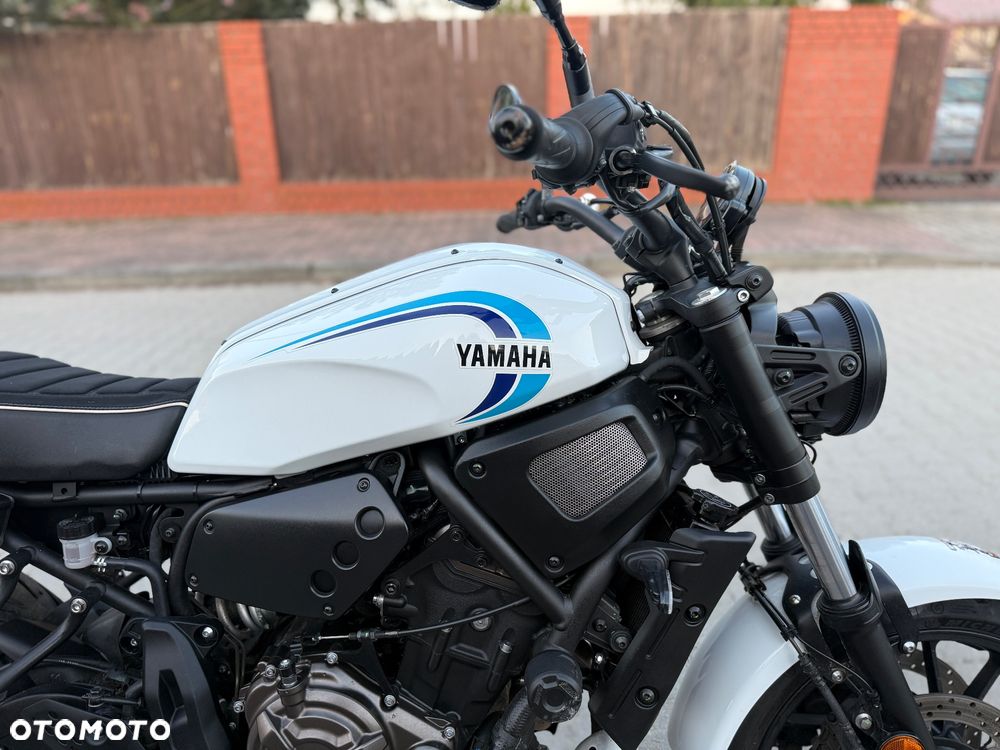 Yamaha XSR - 8