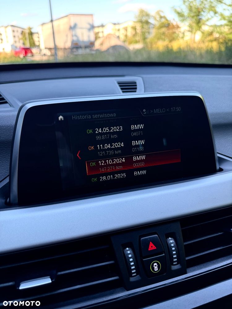 BMW X1 sDrive18d - 12