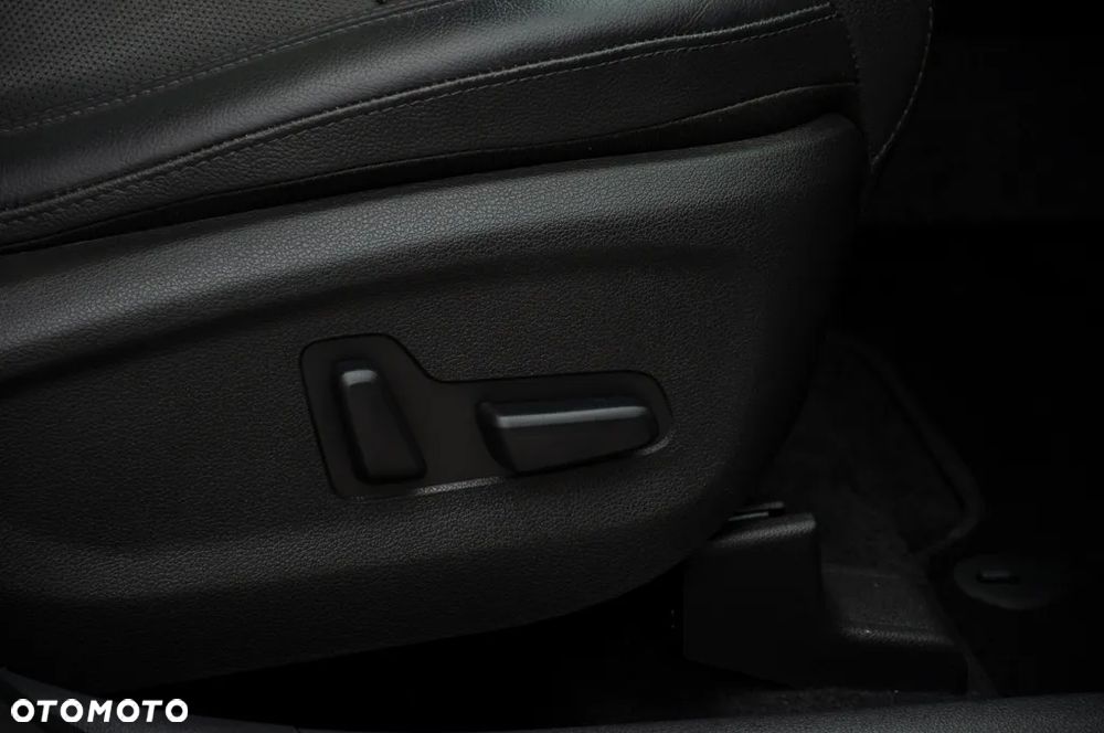 Hyundai Tucson 1.6 CRDi 48V-Hybrid 2WD DCT Prime - 37