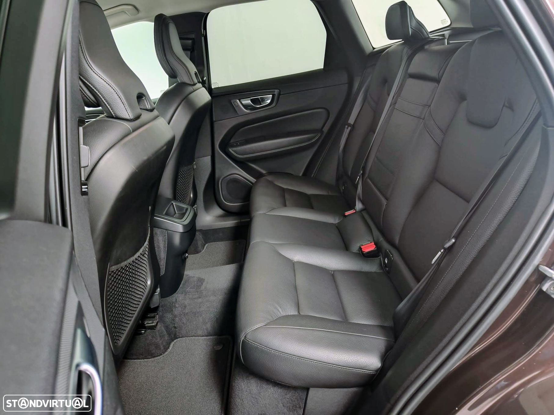 Volvo XC 60 2.0 D4 Inscription Geartronic - 35