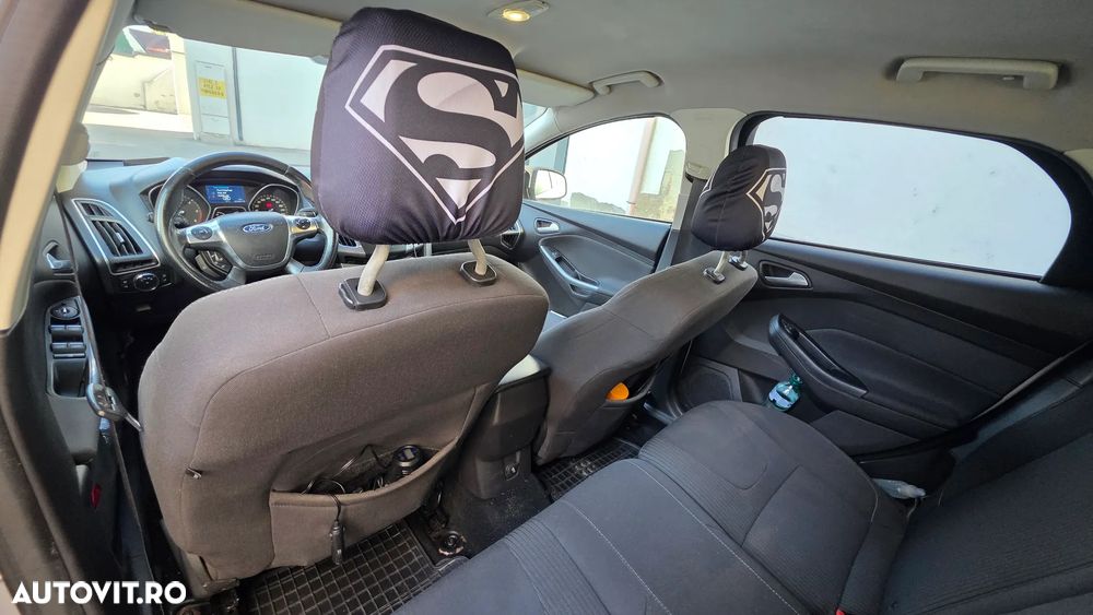 Ford Focus - 6