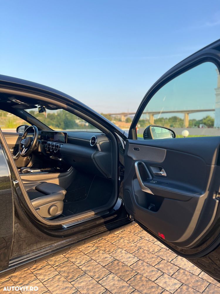 Mercedes-Benz A 180 d 7G-DCT Progressive - 14