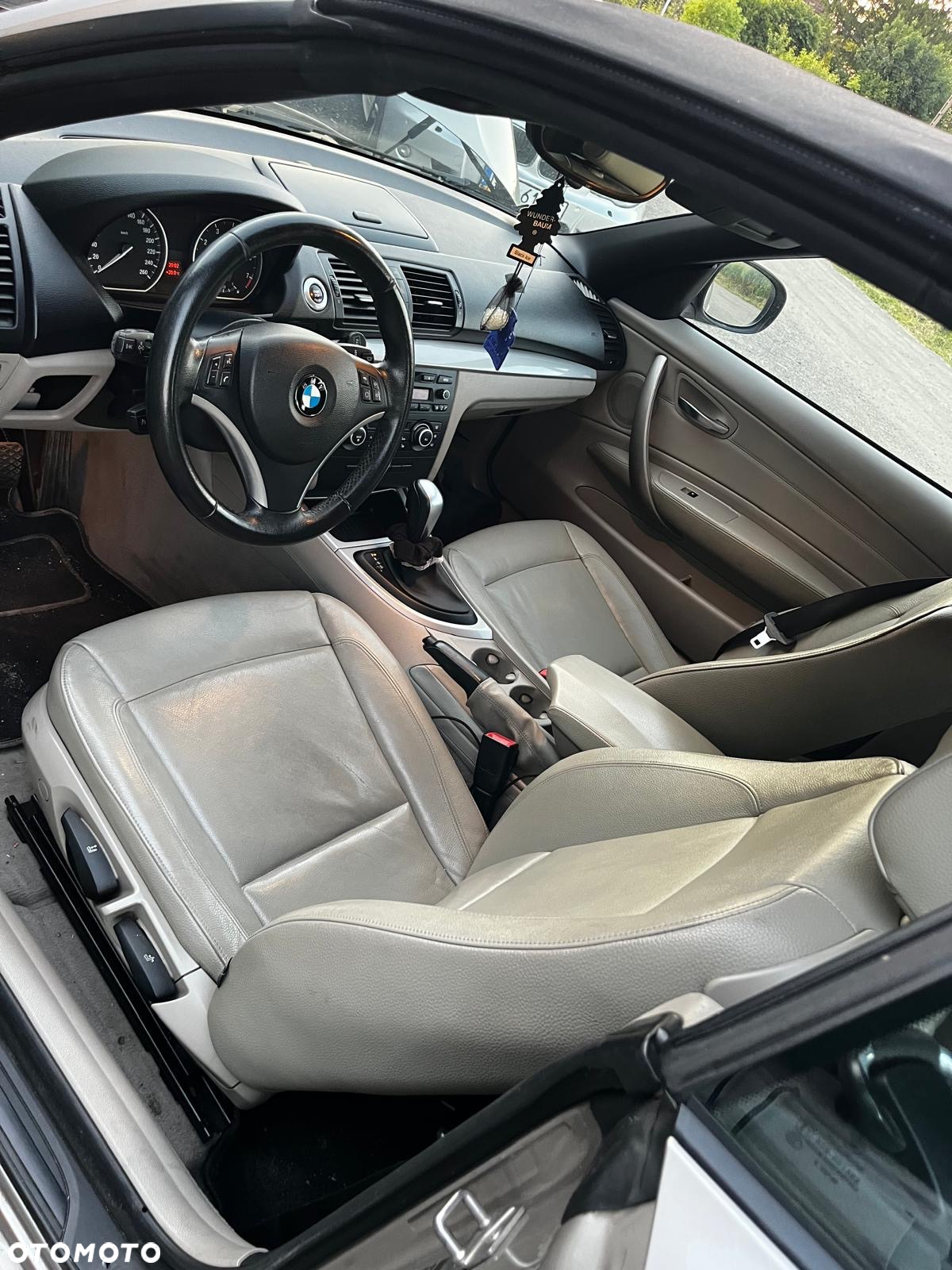 BMW Seria 1 - 8
