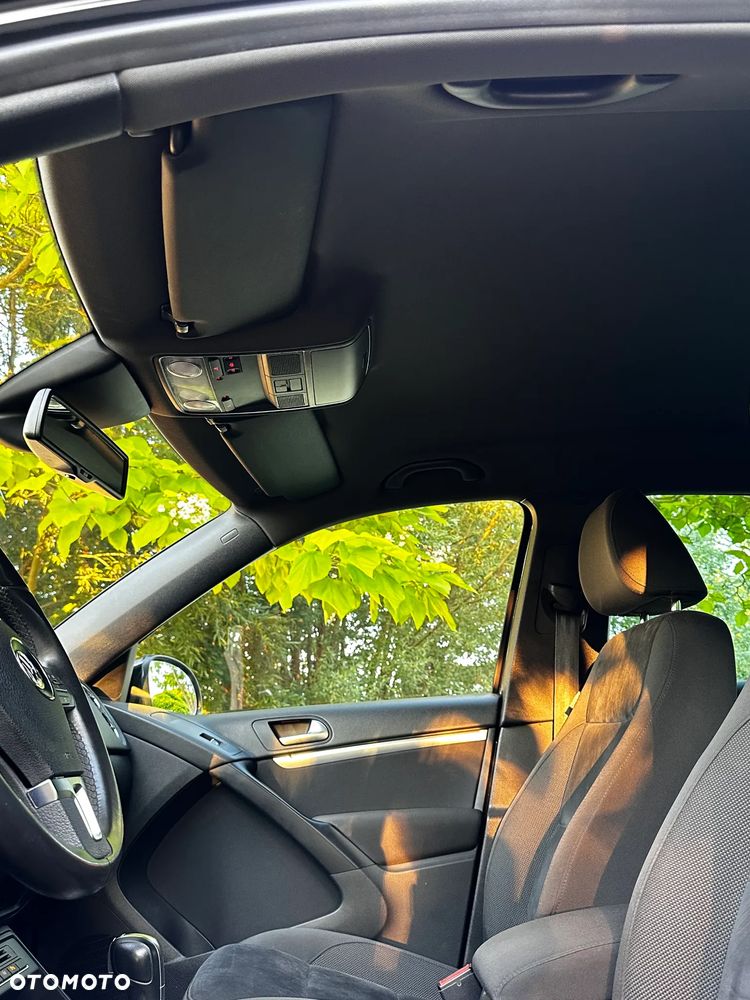 Volkswagen Tiguan - 23