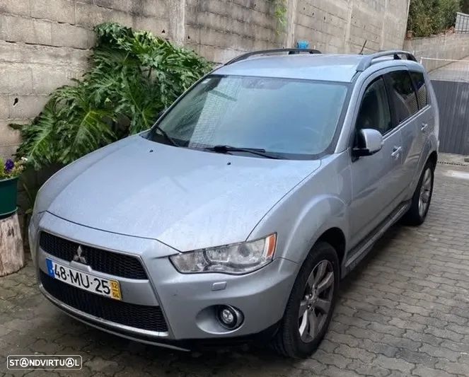 Mitsubishi Outlander 2.2 DI-D Instyle - 1