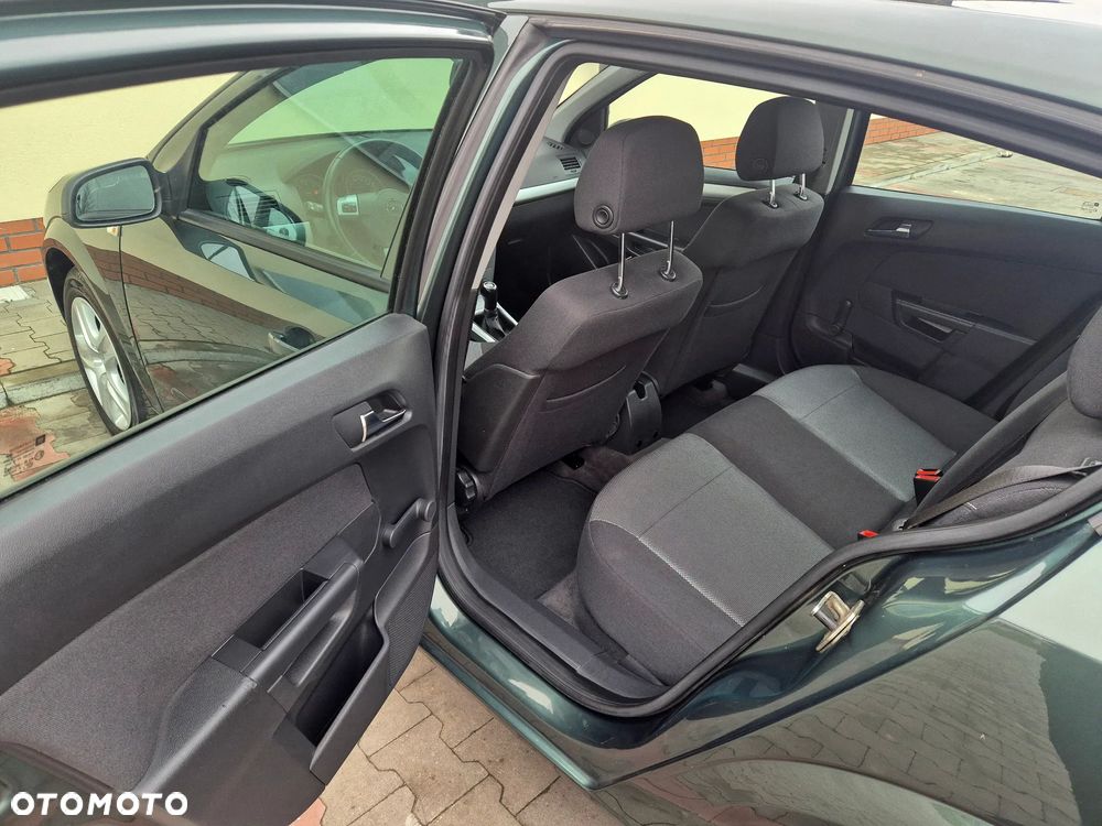 Opel Astra 1.6 Enjoy - 20