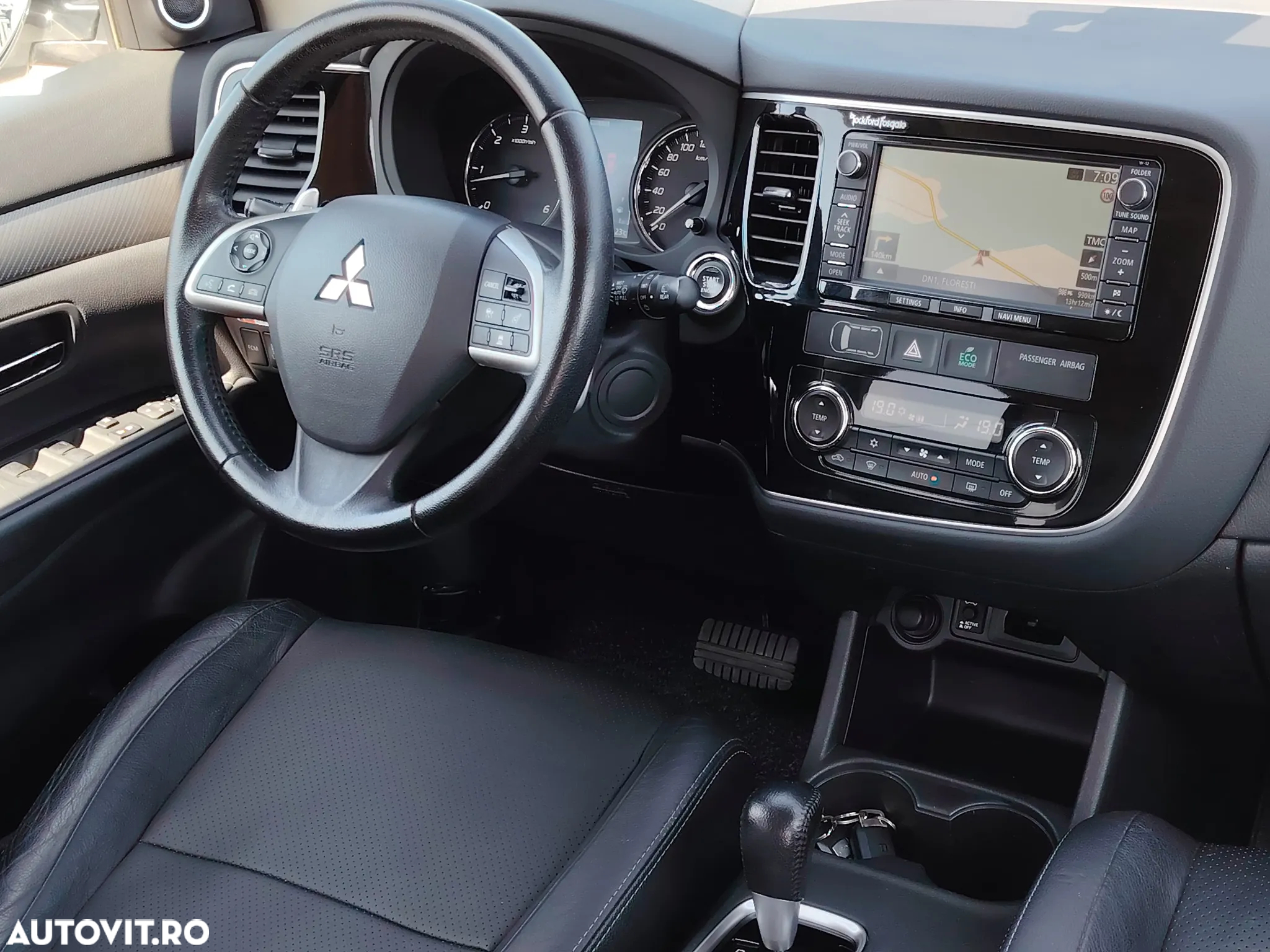 Mitsubishi Outlander 2.2 DI-D 4WD Automatik Diamant Edition+ - 7