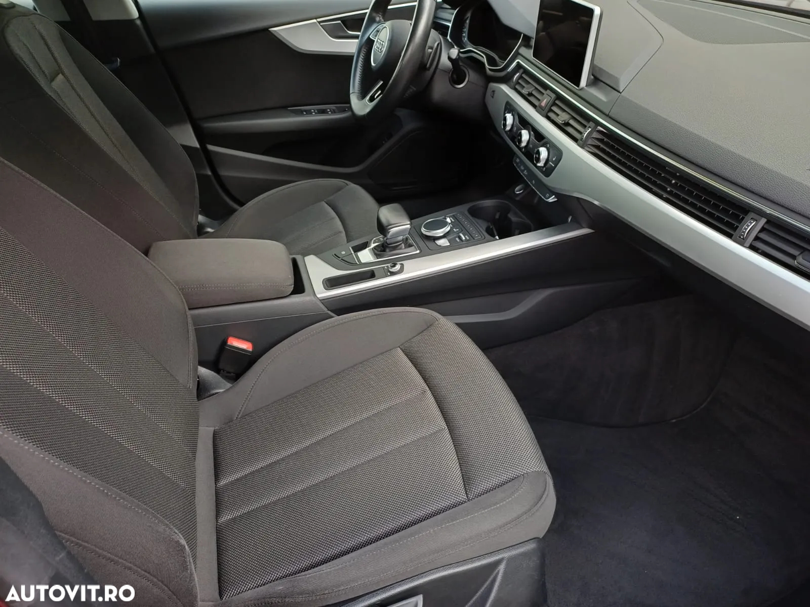Audi A5 Sportback 2.0 TFSI S tronic design - 11