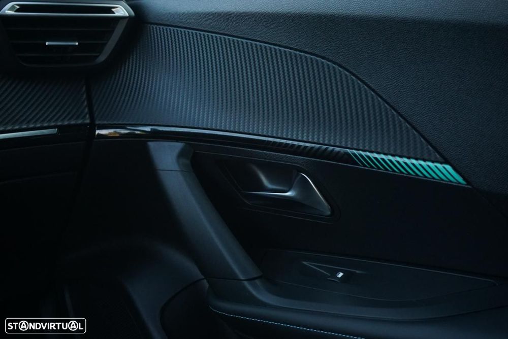 Peugeot e-2008 50 kWh Allure Pack - 33