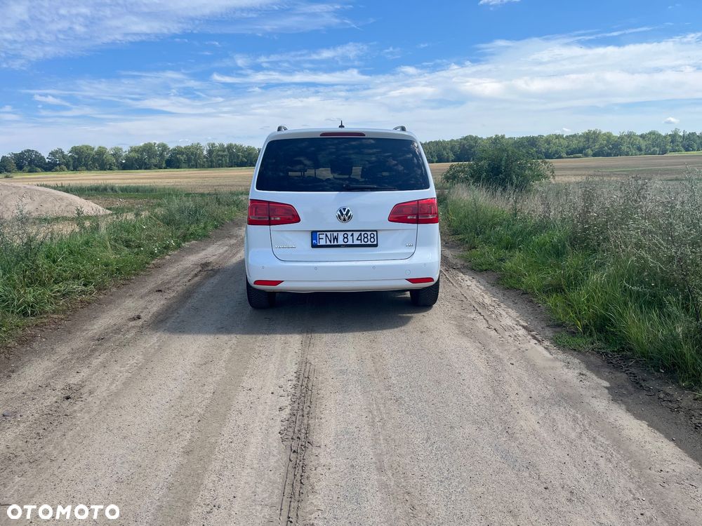 Volkswagen Touran 1.6 TDI DPF Trendline DSG - 8