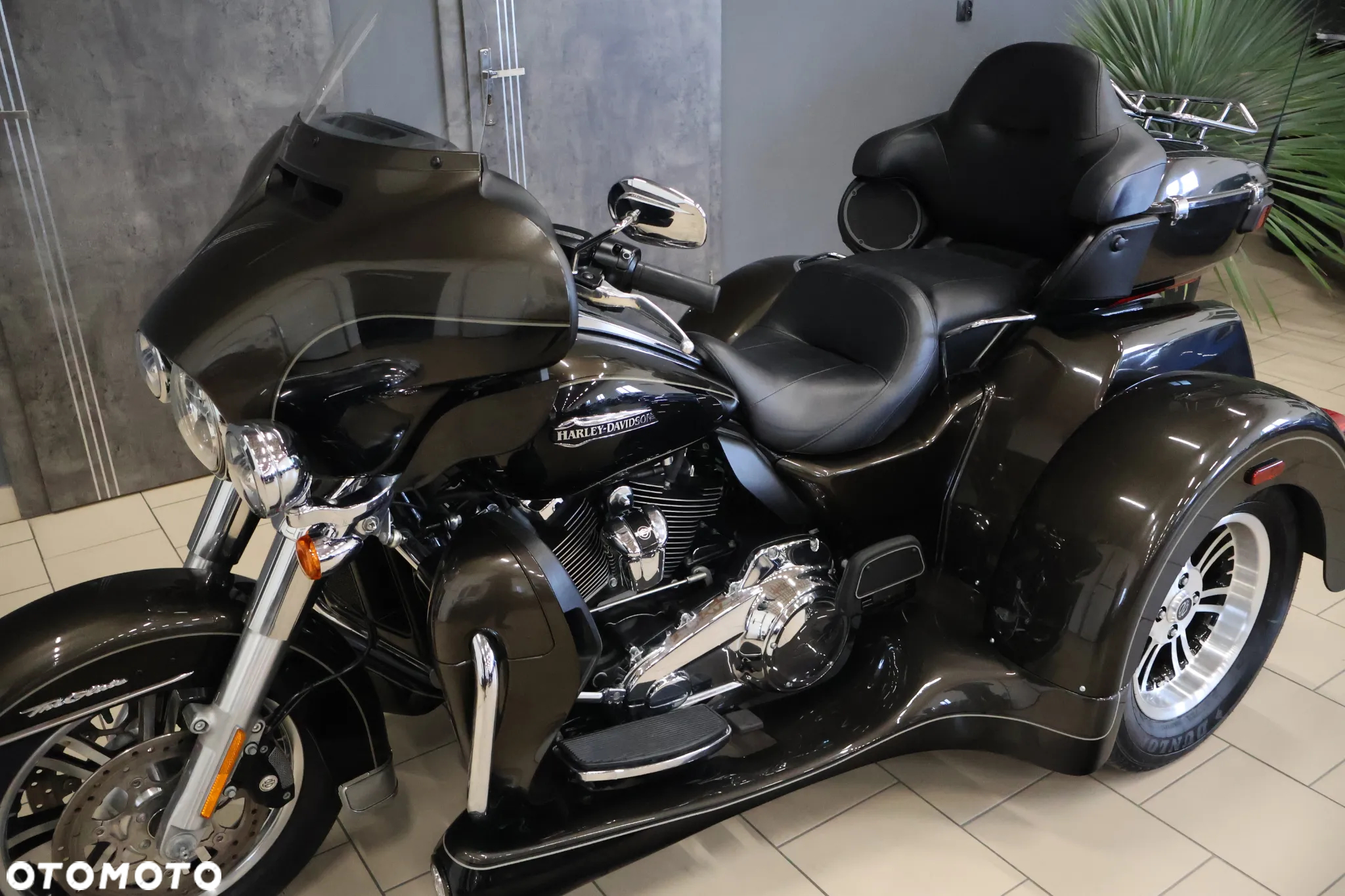 Harley-Davidson Touring Electra Glide - 25