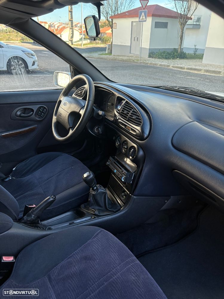 Ford Mondeo 1.8 TD Ghia - 3
