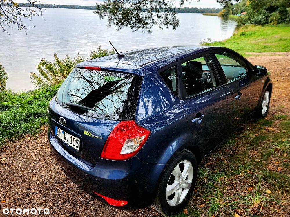 Kia Ceed Cee'd 1.4 Comfort + - 5