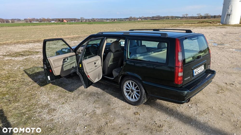 Volvo V70 - 1