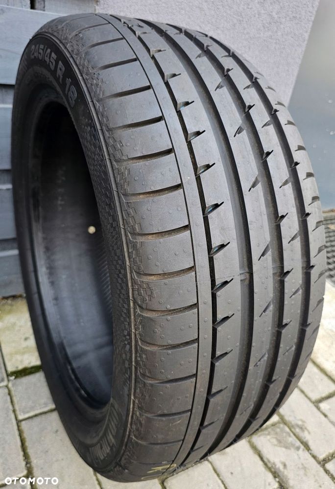 Continental Contisportcontact 3E 245/45R18 96 Y runflat BMW