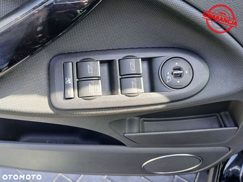 Ford Kuga - 32