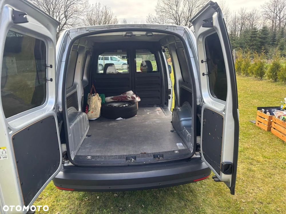 Volkswagen Caddy 1.4 TSI Highline DSG - 11