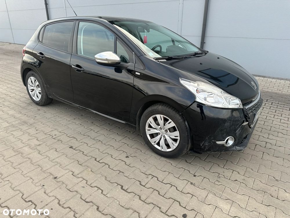 Peugeot 208 82 PureTech Style - 3