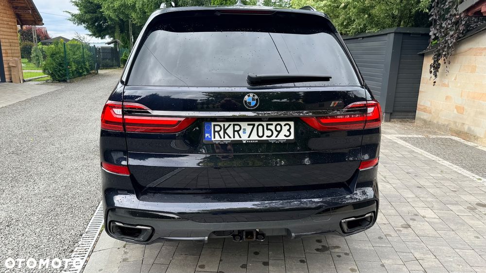 BMW X7 xDrive40i - 2