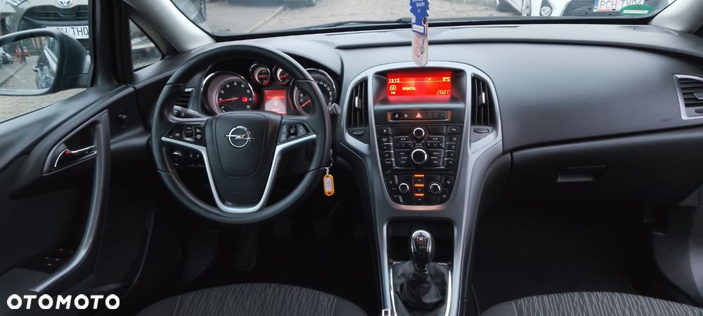 Opel Astra 1.4 EcoFLEX Selection - 9